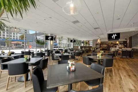 ROH restaurant & bar