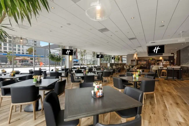 ROH restaurant & bar
